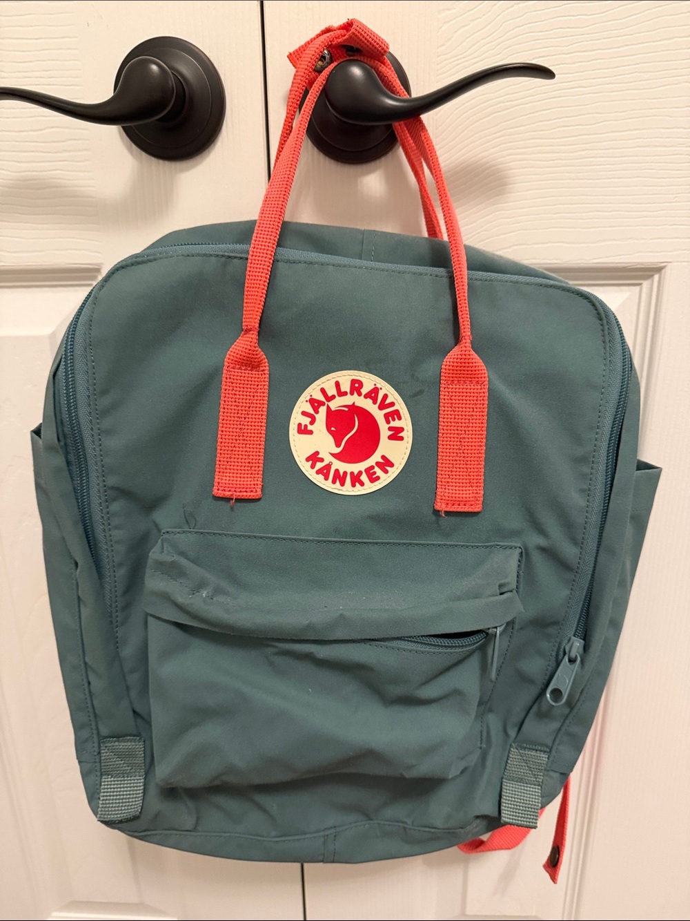 Fjallraven Kanken Backpack Teal with Red Straps